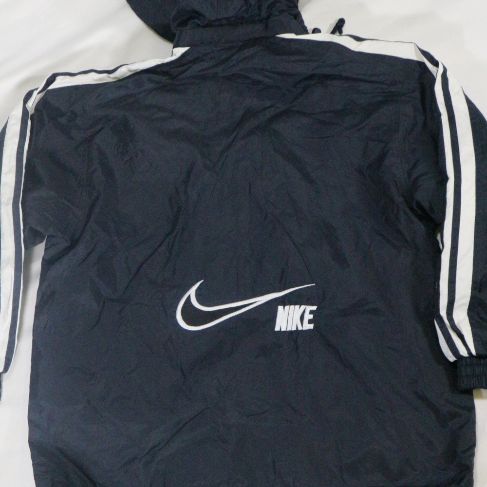VTG NIKE Navy 'Big Swoosh' Removable Hood Jacket - Picture 2 of 8